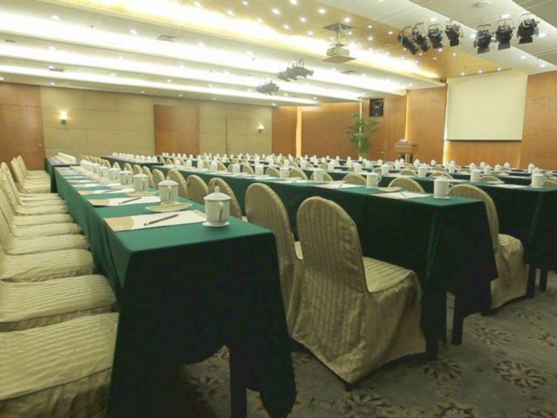 Vienna International Hotel Shanghai Hengshan Road Exterior photo